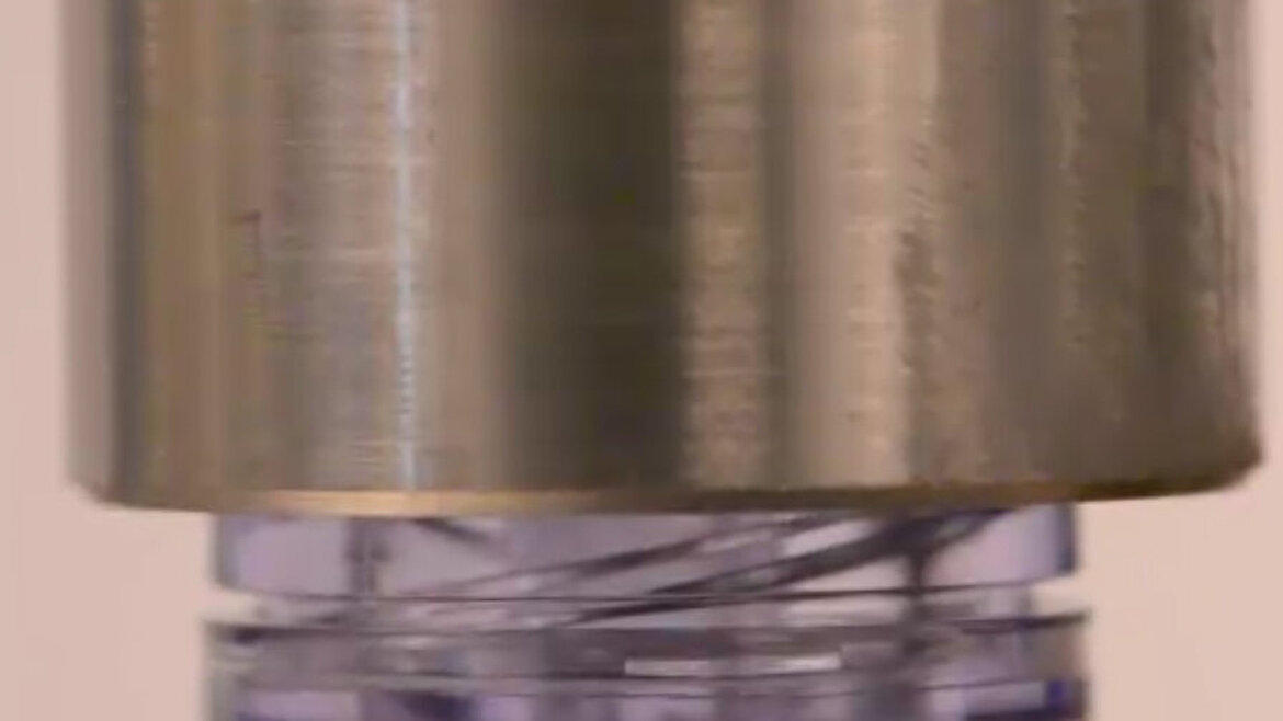 funktionsweise-ultraschall-schweissen-von-kunststoffteilen-werkzeuge